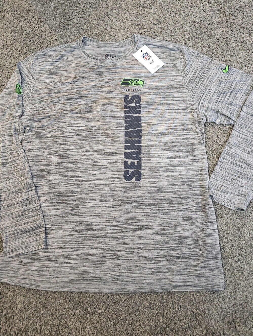 NWT Mens Nike Dry Fit 2XL Seahawks Shirt